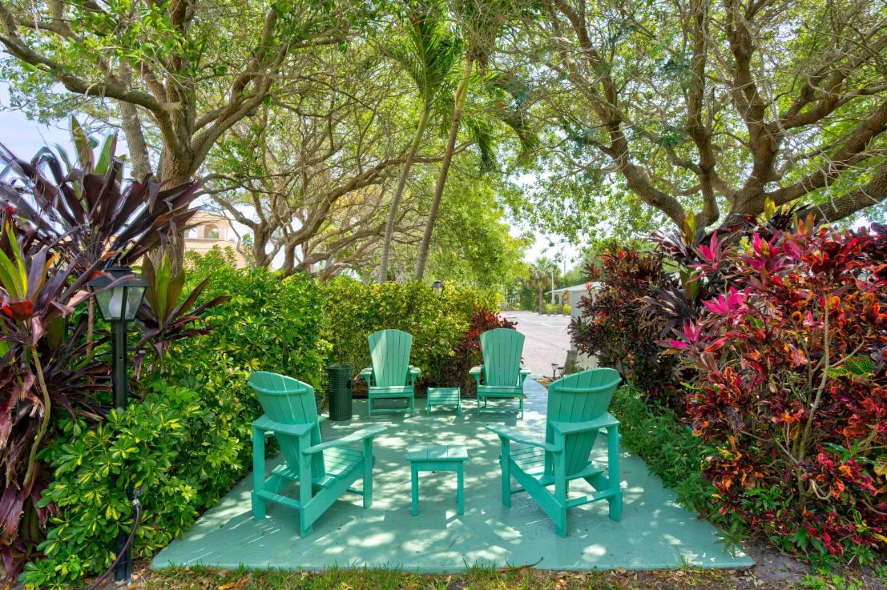 Tequesta Palms Inn Exterior foto
